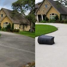 Pressure-Washing-Driveway-in-Fort-Worth-TX 2